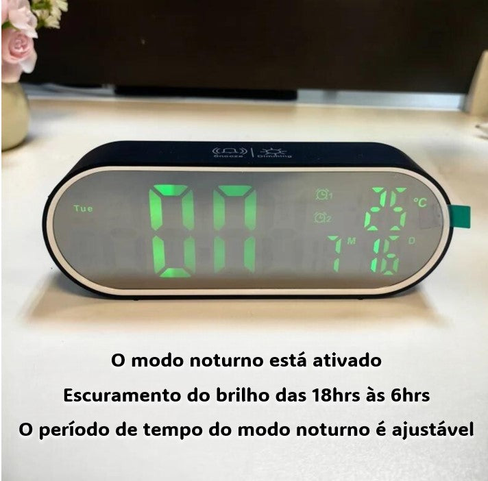 Relógio Digital Recarregável